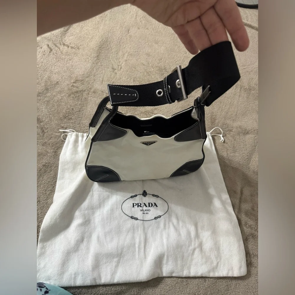 Prada Cream and Black Shoulder Bag - Picture 7 of 14
